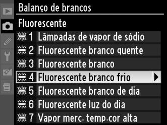 A O Menu de disparo O equilíbrio de brancos pode ser seleccionado usando a opção Balanço de brancos no menu de disparo (0 148), que também pode ser usado para ajustar o equilíbrio de brancos (0 98)