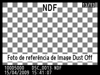 Se o objecto de referência for demasiado claro ou demasiado escuro, a câmara pode não conseguir obter os dados de referência de Image Dust Off e a mensagem mostrada à direita será apresentada.