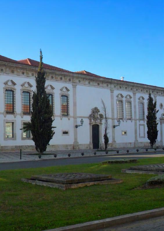 EVENTOS 28 OUT - 4 DEZ A VISTA ALEGRE NA BIENAL DE CERÂMICA ARTÍSTICA DE AVEIRO De 28 de outubro a 4 de dezembro decorre a XIII Bienal Internacional de Cerâmica Artística de Aveiro 2017, da qual o