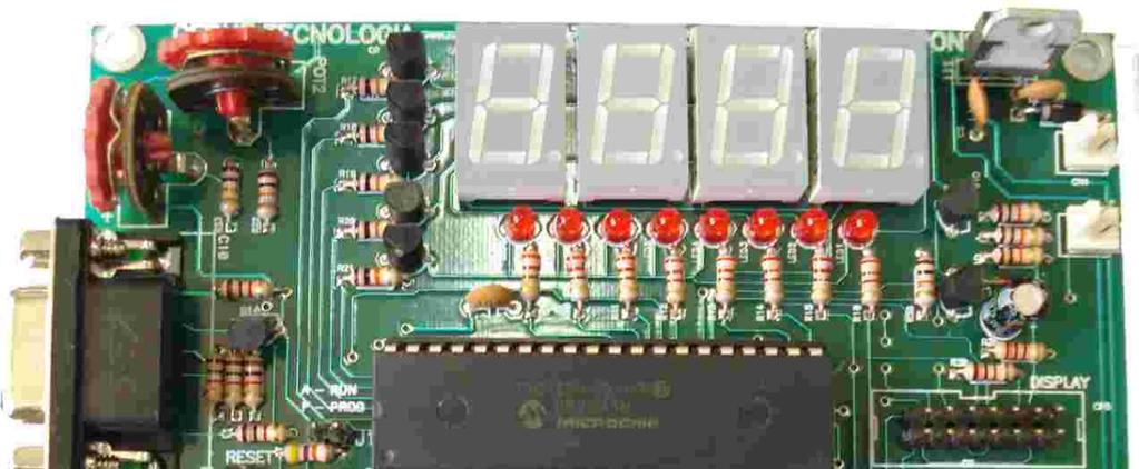 PICLAB18F1220 Microcontrolador PIC16F628A ou PIC18F1220 Comunicação serial