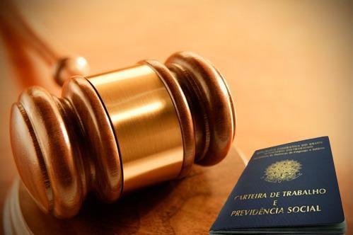 execuções fiscais e dos respectivos embargos, os advogados atuam para garantir a proteção aos direitos das empresas e corporações nacionais. iv.