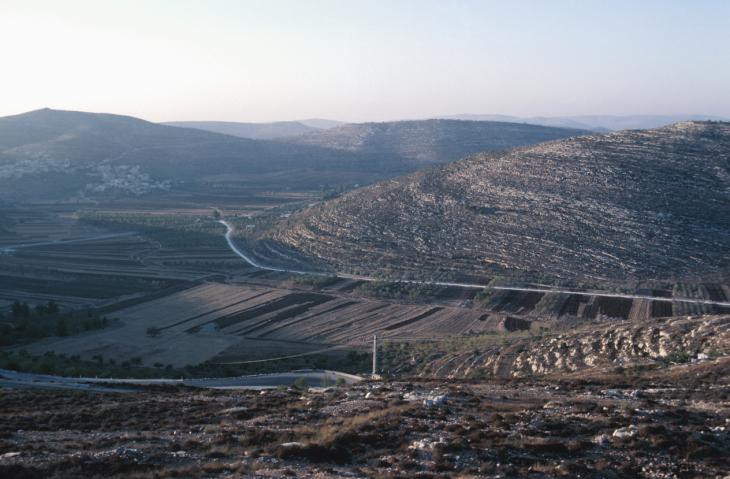 A localização de Samaria era estratégica para comandar as rotas comerciais na linha norte-sul.
