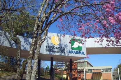 A Fundação Pró-Sementes 1999 Constituída por 39 Produtores de sementes do estado do Rio Grande do Sul e APASSUL.
