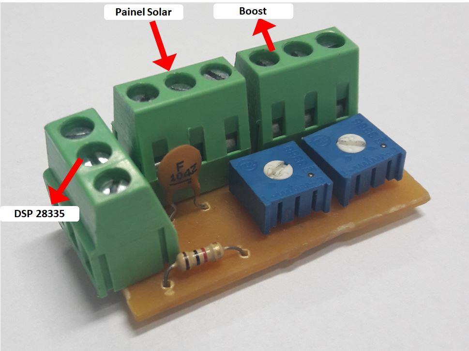 Esse sensor é composto por 2 resistores variáveis de precisão trimpot de 10kΩ cada regulados de modo que a tensão de saída do medidor seja dez vezes menor. Esse sensor é mostrado na figura 82.