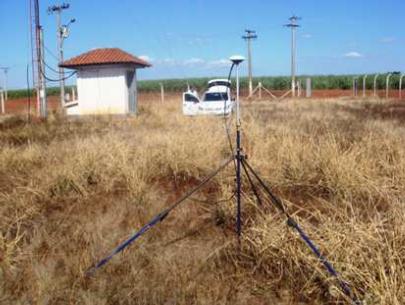 63 Figura 20: Estação de monitoramento utilizada para a inferência dos parâmetros de atividade da ionosfera. Fonte: Mendonça, Monico e Motoki (2012).