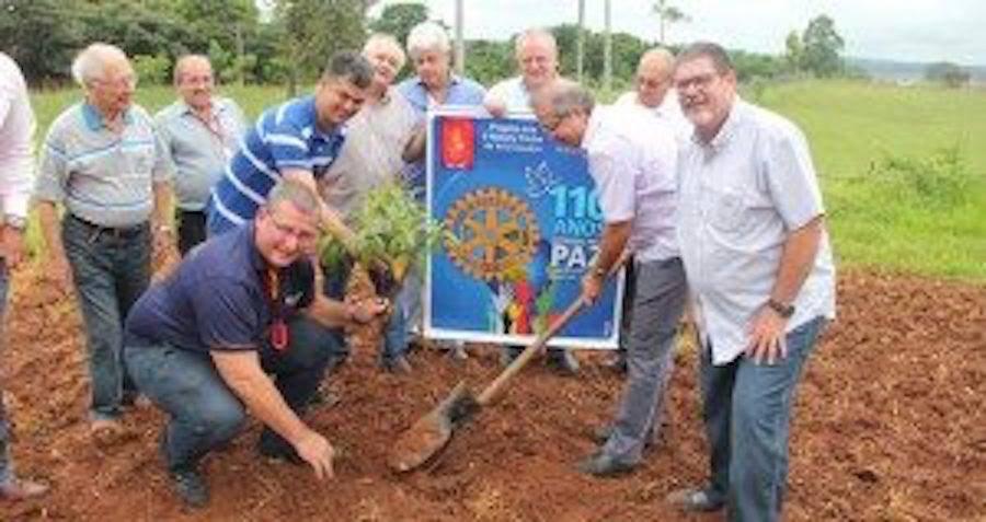 O evento ocorreu na Praça do Parque Infantil "Dona Leonor Mendes de Barros".