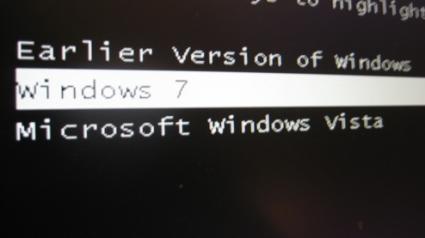 Antes de terminar o processo de instalação ainda vão ter de criar o vosso user no Windows 7, colocar a