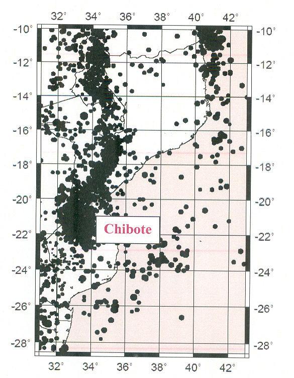Figura 6. Sismicidade detetada em Moçambique entre 1891 e 2008 (Pule e Saunders,2009). Podemos ver claramente a grande mancha de sismos coincidente com o vale de rift.