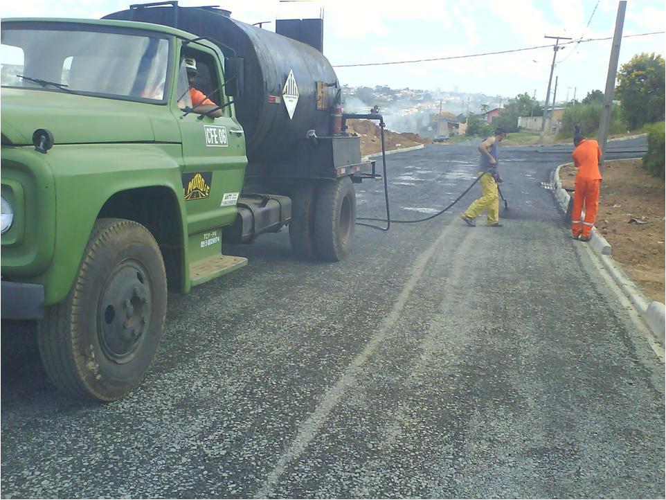 Ponta Grossa / PR - Pavimentação nos Bairros Aplicação do produto.