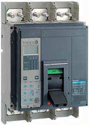 220/240 V máxima em curto-circuito (ka rms) 50/60 Hz 380/415 V 440 V 500/525 V 660/690 V Capacidade nominal de interrupção de curto-circuito em serviço lcs Valor ou % Icu Corrente suportável de curta