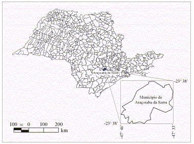 Tabela 1: Valores do PEC e EP segundo Decreto nº 89.817/84 Classe Planimetria PEC EP A 0,5 mm 0,3 mm B 0,8 mm 0,5 mm C 1,0 mm 0,6 mm 4 Escala Máxima de uso do Produto IKONOS-GEO 4.