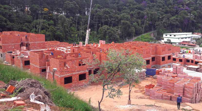 SS Programa Minha Casa, Minha Vida conseguiu estabilizar o déficit habitacional no Brasil ses. E os empreendimentos com mais de 80% de execução terão até 12 de novembro de 2017 para encerrar as obras.