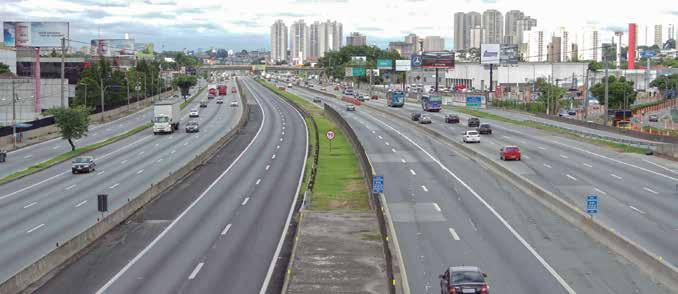 RODOVIAS CCR Nova Dutra Concessionária da Rodovia Presidente Dutra Grupo: CCR Obra: Demolição e Reconstrução da Ponte sobre o rio Pavuna km 166+320 Pista Sul/RJ. Valor Investido: R$ 1.318.