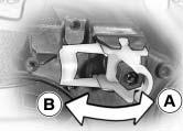 Se tiver dúvidas sobre o ajuste base correcto do farol, dirija-se a uma oficina especializada, de preferência um concessionário BMW Motorrad.