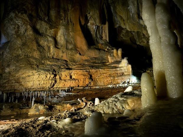 Gruta de Chauvet (França) 1ª