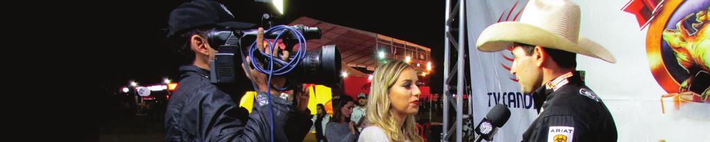 Comitiva Thaynara Faria entrevista o campeão João Ricardo Vieira - 02/06/17 As cotas de patrocínio da TV Candidés oferecem exclusividade de segmento.