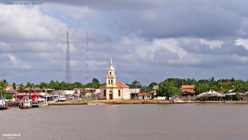Fonte: Adilton Ribeiro, jul./2013. Figura 3: Imagem mostrando a orla da cidade de Curralinho. Fonte: Heraldo Amoras, dez./2011.