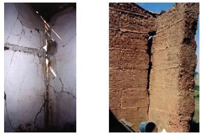 Figuras 10 e 11 Desligamentos de panos de parede por rotação da fundação (fotografias:[2]) aparelhadas à mão, que criavam uma barreira capilar entre o arranque da parede e o solo.