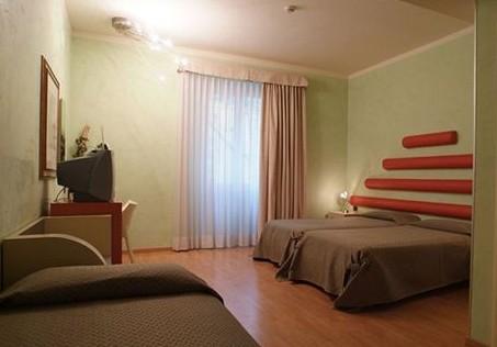 Hotel La Fortezza www.hotelfortezza.