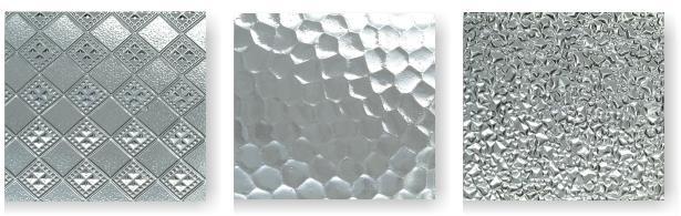 CLASSIFICAÇÃO ACABAMENTO DA SUPERFÍCIE O vidro comum ou vidraça encontra-se normalmente no comércio com as espessuras de 1 a 4 mm.