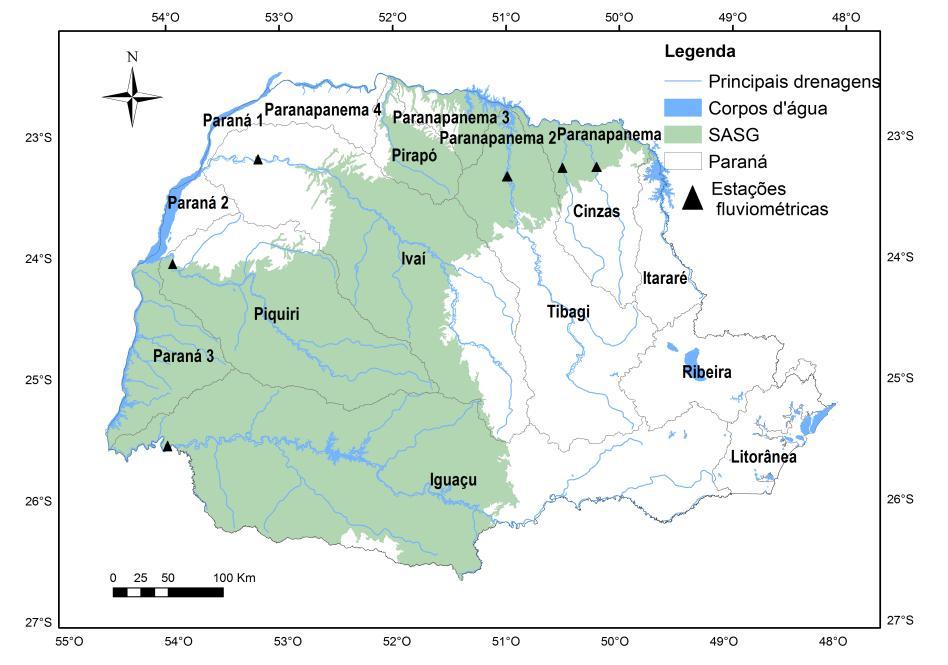 OBJETIVO DO TRABALHO Este trabalho tem como objetivo estimar a recarga anual do Aquífero Serra Geral no estado do Paraná, utilizando o método indireto do balanço hídrico, a partir de dados de