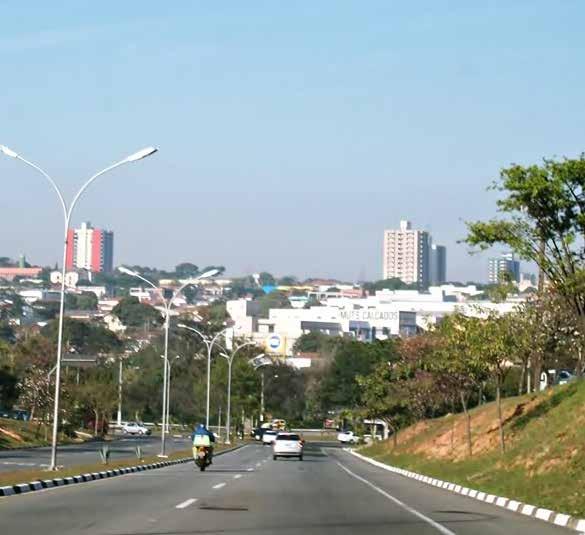 Sumaré, cidade com grande potencial econômico. Com 256,6 mil habitantes, Sumaré está situada no interior de São Paulo e faz parte da microrregião de Campinas, uma das áreas mais ricas do país.