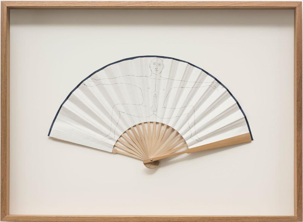 Leque, 2014 Nanquim sobre papel, bambú e tecido