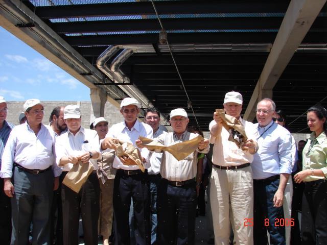 Antecedentes Em 2006, com a inauguração da BMB e com o apoio do MAPA e da