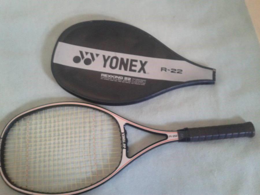 Mais famosa pelas suas raquetas de badminton, a Yonex entrou no mercado do ténis nos anos 70 e logo com campeãs da