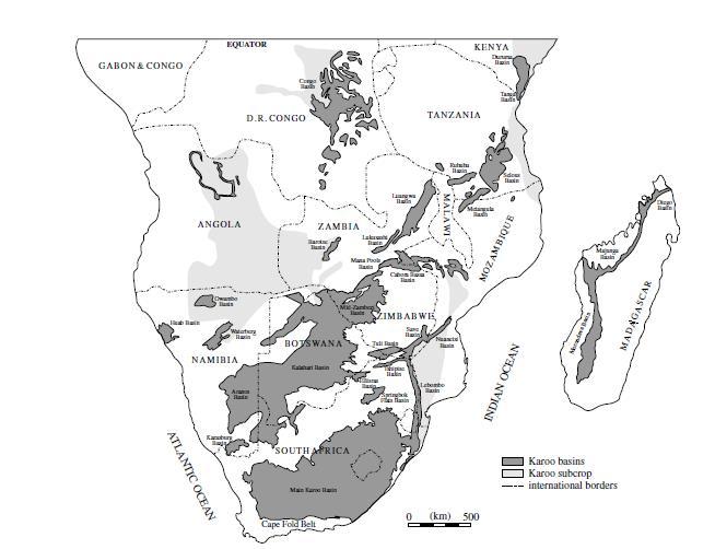 A designação Karoo, dada a todas as bacias que se formaram e foram preenchidas por sedimentos de idade geológica similar, ao longo do Gondwana, derivou da extrapolação da principal Bacia do Karoo da
