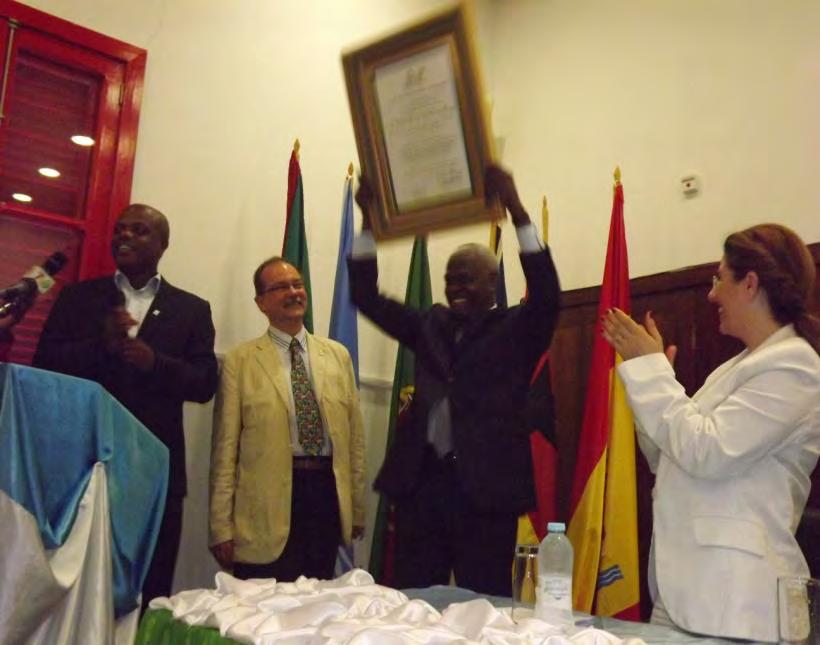 Primeiros passos Organização & Gestão Plano de Acção Cooperação Internacional REDBIOS, AFRIMAB, WNICZ Comité MaB Nacional Em Maio de 2013, precisamente na Ilha do Príncipe, realizou-se a XI reunião
