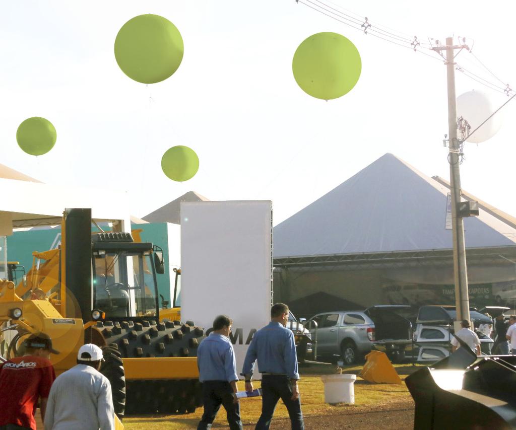 BLIMP SOBRE O ESTANDE Descritivo: Autorização para instalação de blimps sobre o estande do expositor