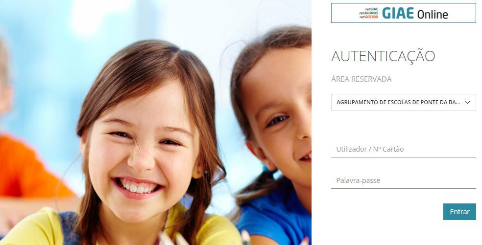 1 O GIAE Online O GIAE Online é uma aplicação online que serve para os Alunos, Encarregados de Educação, Pessoal docente e não docente consultarem diferentes dados do Agrupamento e do seu cartão e