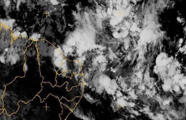 (a) Figura 15. Imagens do Satélite METEOSAT das 04:30 local (a) e do Radar meteorológico das 04:12 local do dia 26 de abril de 2011. Figura 16.