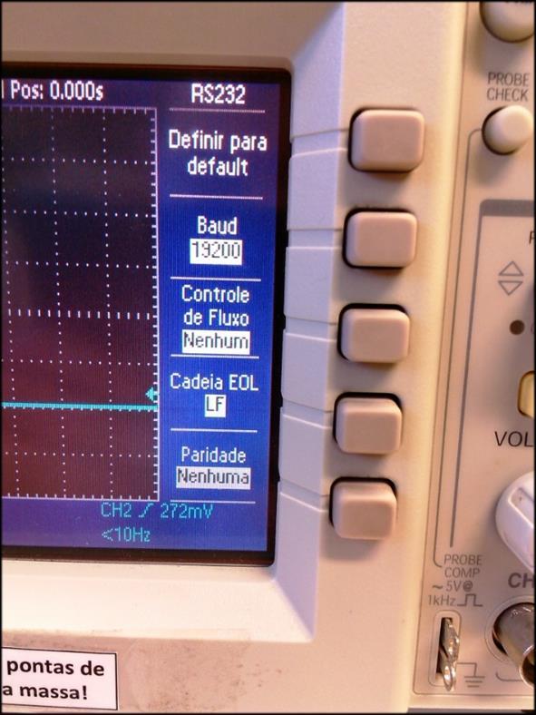 No ecrã do osciloscópio aparecerá o menu RS232, onde as configurações da porta RS232 do osciloscópio ficam visíveis (figura 7).