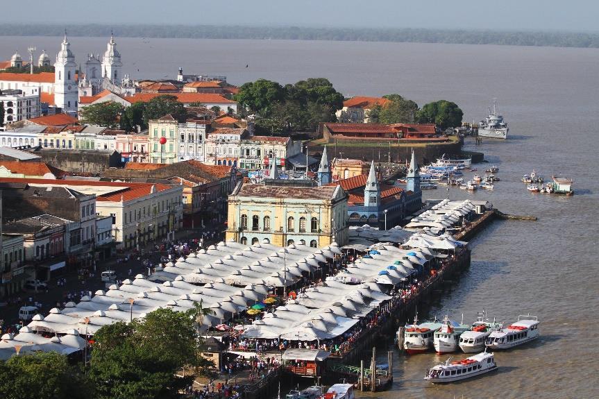 Refeições: Não inclusas Acomodação: Hotel Quinta das Pedras ou similar Foto: Cristino Martins - Agência Pará Dia 2 Belém Visitando: Mercado Ver-o-peso, Centro Histórico e Estação das Docas Após o