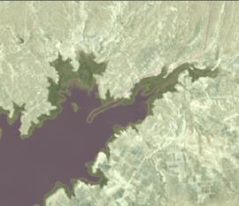 , 2013 (b) Superposição de uma imagem TM543 (Landsat5) de 1989 e uma imagem de 8/2014 A Figura 3 apresenta o potencial