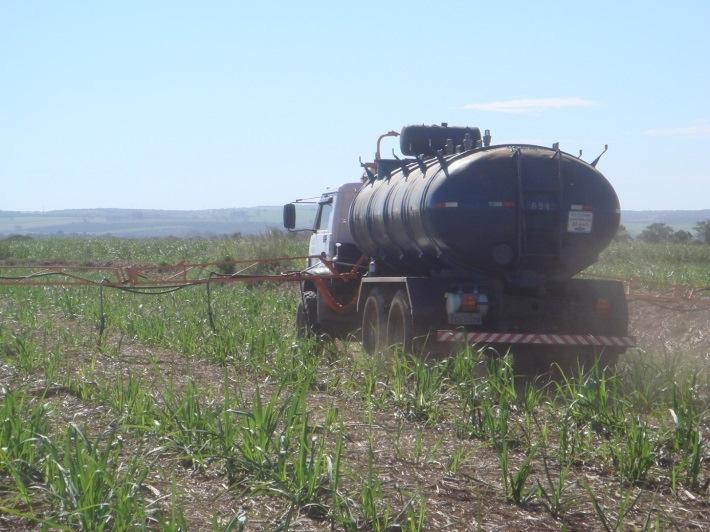 Liquido ou na Vinhaça Concentrada e/ou Agifer