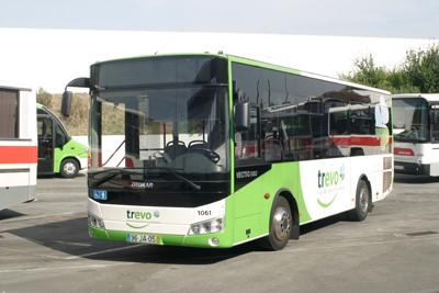 12/12/2011 Pedro Deus, Trevo Transportes Rodoviários de Évora Autarquias devem olhar para o Trevo como um exemplo O serviço de transporte urbano de Évora, concessionado à Trevo, pode constituir um