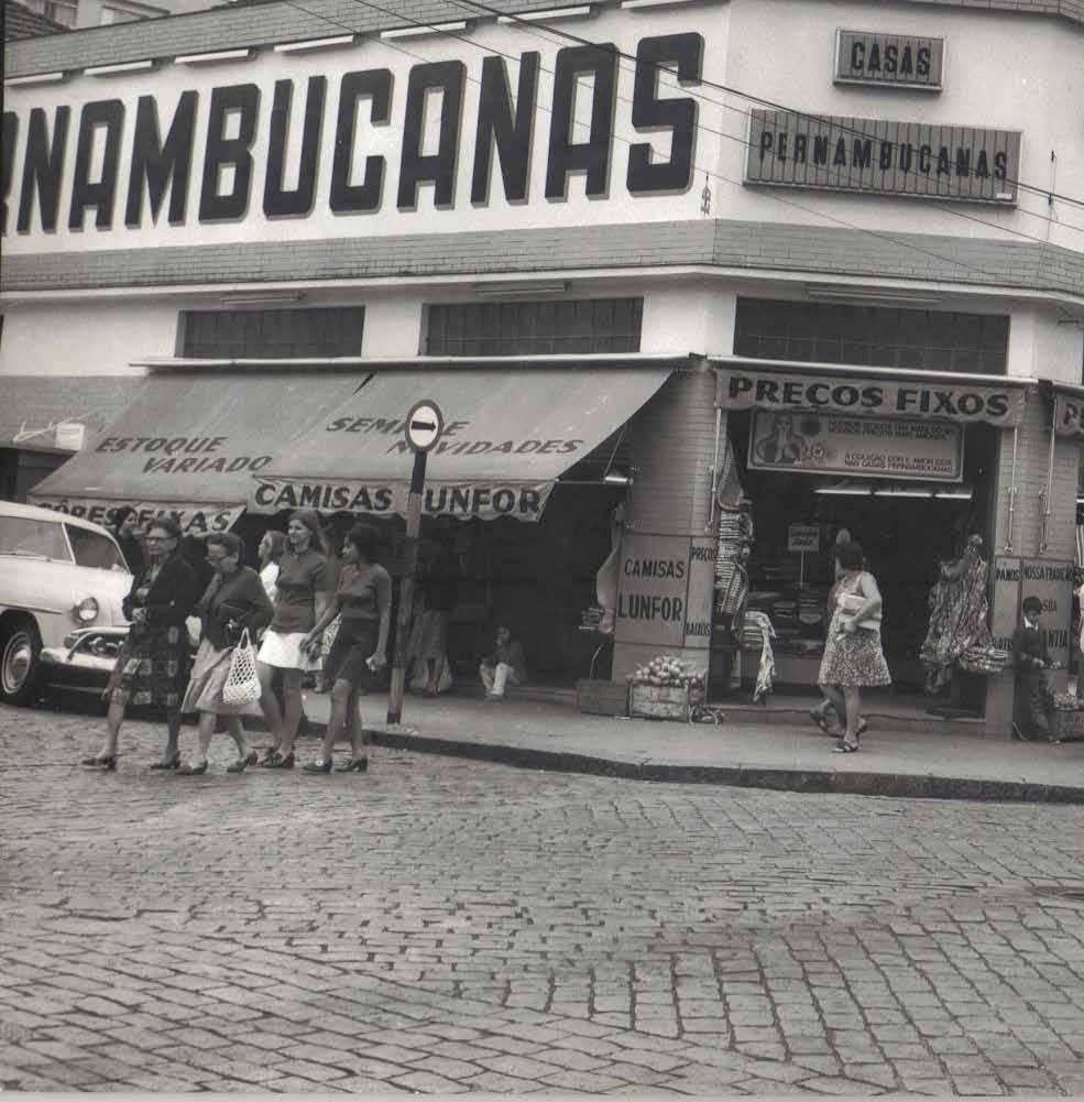CÓDIGO DE CONDUTA ÉTICA 7 SOBRE A PERNAMBUCANAS Há mais de 100 anos, a Pernambucanas faz parte da família brasileira.