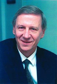 ANTHONY GIDDENS R E F L E X I B I L I DA D E S O C I A L O mundo globalizado nos cobra duas coisas: Confiança