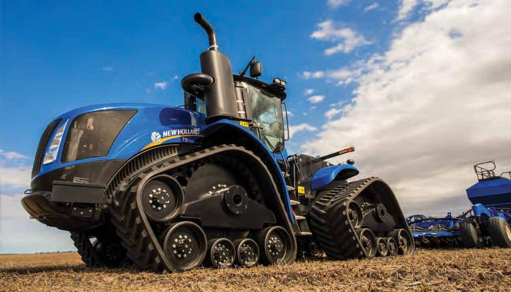 O ângulo de abordagem agressiva aumenta a capacidade de passar por cima de detritos do campo e reduz a formação de valas/remoção de neve. O Smart Trax II do T9 apresenta uma esteira de 92 cm (36 pol.