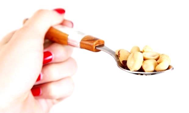 O AMENDOIM ENQUANTO ESTIMULANTE O amendoim é rico em vitaminas do complexo B e em um aminoácido chamado arginina.