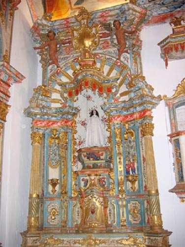 Altar lateral direito da capela N. S.