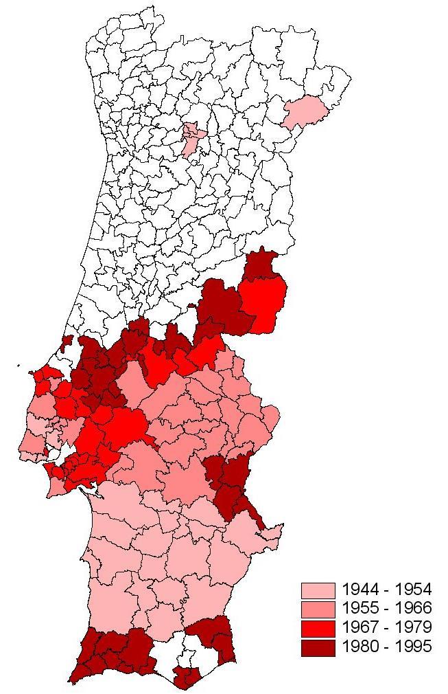 1927-1940: 12 concelhos 1944-1960: 55 concelhos média anual de 3.