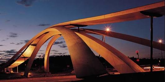 4: Leonardo Bridge em Oslo, Istambul.