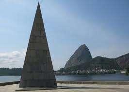 Monumento Estácio de Sá - o Monumento é uma homenagem ao fundador da Cidade do Rio de Janeiro, o português Estácio de Sá,