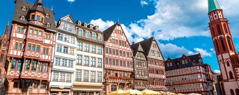 Frankfurt no P). Visita à cidade: o Lago do Amor, a Praça r e Atalaya. Possibilidade de fazer um passeio de barco pelos canais.