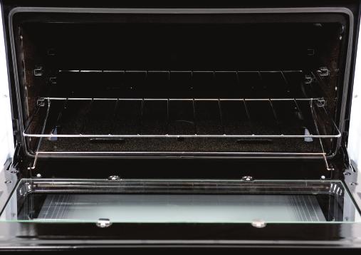 travas nas laterais do forno; - Logo em seguida coloque-a na posição horizontal e empurre-a para dentro do forno; - Para retirar a grelha proceda do mesmo modo descrito acima.