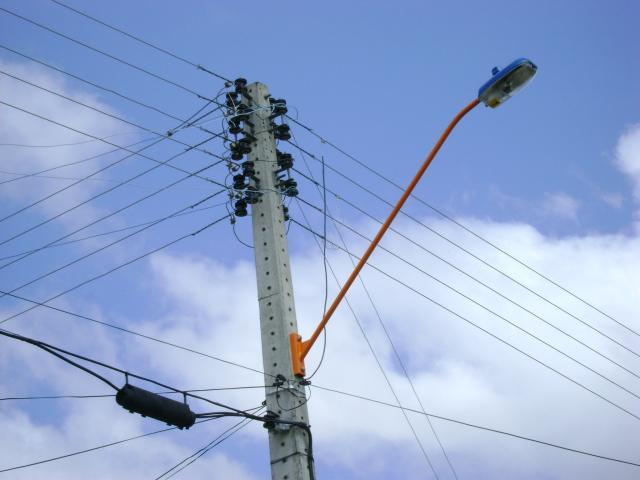Tipos de cabeamento de entrada Aéreo: Cabos de postes ou links de rádio.